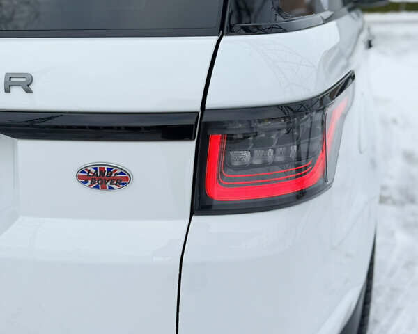 Білий Ленд Ровер Range Rover Sport, об'ємом двигуна 3 л та пробігом 59 тис. км за 71900 $, фото 42 на Automoto.ua