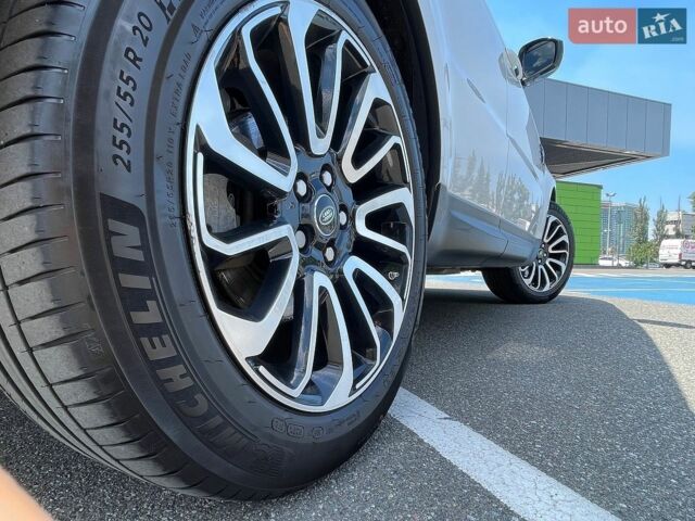 Білий Ленд Ровер Range Rover Sport, об'ємом двигуна 2.99 л та пробігом 148 тис. км за 46900 $, фото 6 на Automoto.ua