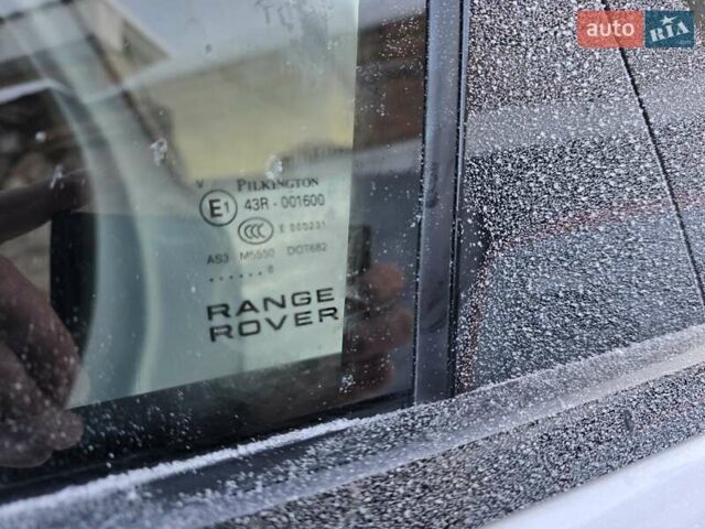 Білий Ленд Ровер Range Rover Sport, об'ємом двигуна 3 л та пробігом 86 тис. км за 59000 $, фото 19 на Automoto.ua