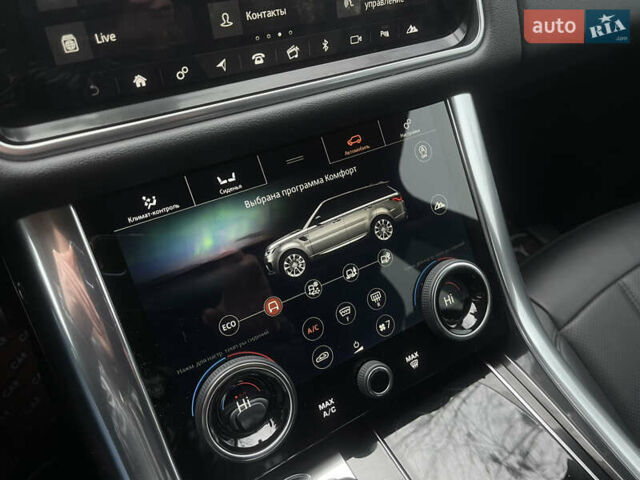 Білий Ленд Ровер Range Rover Sport, об'ємом двигуна 3 л та пробігом 39 тис. км за 49000 $, фото 37 на Automoto.ua