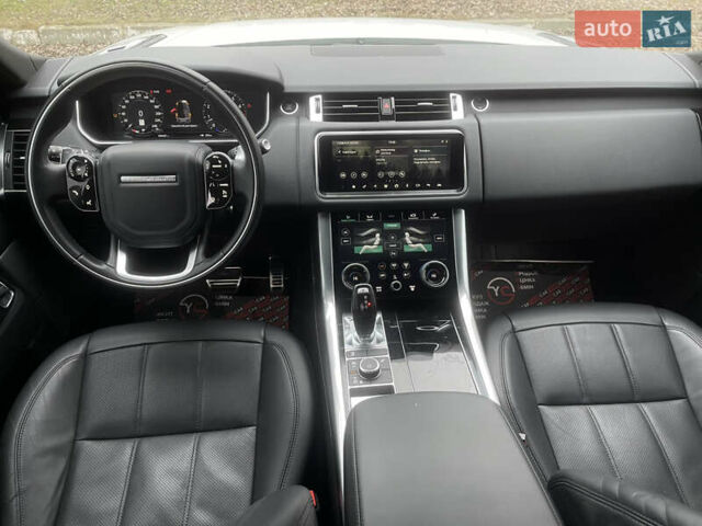 Білий Ленд Ровер Range Rover Sport, об'ємом двигуна 3 л та пробігом 39 тис. км за 49000 $, фото 5 на Automoto.ua