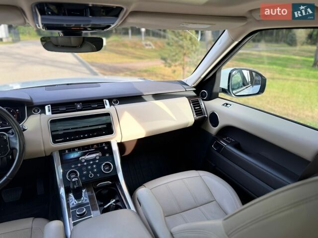 Білий Ленд Ровер Range Rover Sport, об'ємом двигуна 2.99 л та пробігом 147 тис. км за 39500 $, фото 39 на Automoto.ua