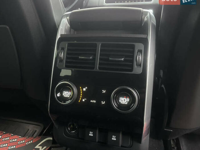 Білий Ленд Ровер Range Rover Sport, об'ємом двигуна 3 л та пробігом 39 тис. км за 49000 $, фото 44 на Automoto.ua