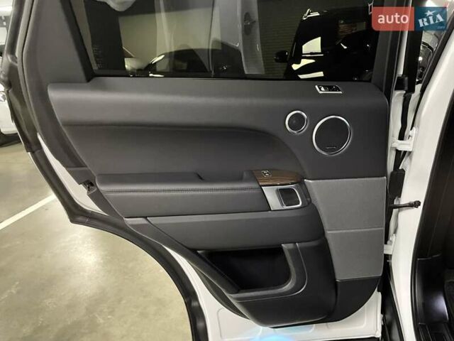 Белый Ленд Ровер Рендж Ровер Спорт, объемом двигателя 2.99 л и пробегом 91 тыс. км за 55700 $, фото 34 на Automoto.ua