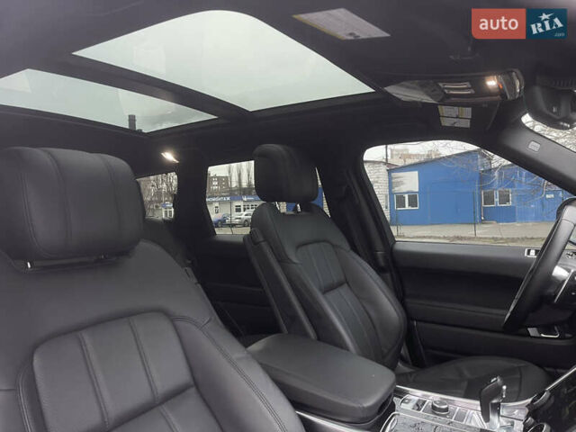 Білий Ленд Ровер Range Rover Sport, об'ємом двигуна 3 л та пробігом 39 тис. км за 49000 $, фото 32 на Automoto.ua