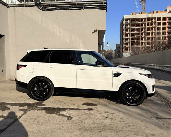 Білий Ленд Ровер Range Rover Sport, об'ємом двигуна 3 л та пробігом 69 тис. км за 57500 $, фото 23 на Automoto.ua
