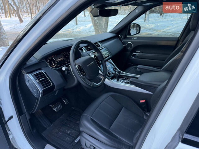 Білий Ленд Ровер Range Rover Sport, об'ємом двигуна 3 л та пробігом 78 тис. км за 55400 $, фото 8 на Automoto.ua