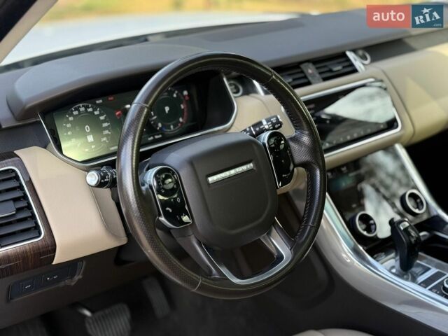 Білий Ленд Ровер Range Rover Sport, об'ємом двигуна 2.99 л та пробігом 147 тис. км за 39500 $, фото 49 на Automoto.ua
