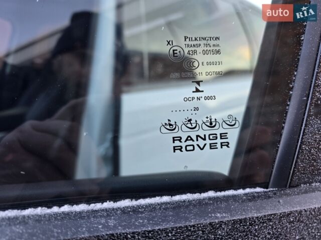 Білий Ленд Ровер Range Rover Sport, об'ємом двигуна 3 л та пробігом 88 тис. км за 56000 $, фото 22 на Automoto.ua