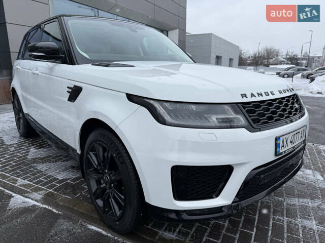 Білий Ленд Ровер Range Rover Sport, об'ємом двигуна 2.99 л та пробігом 70 тис. км за 62000 $, фото 10 на Automoto.ua