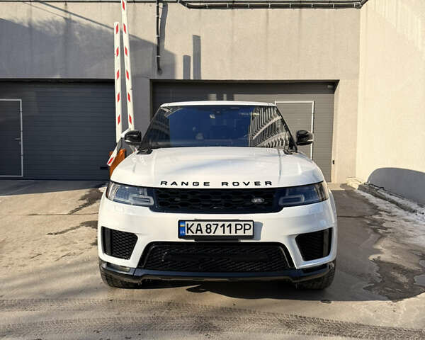 Білий Ленд Ровер Range Rover Sport, об'ємом двигуна 3 л та пробігом 69 тис. км за 57500 $, фото 2 на Automoto.ua
