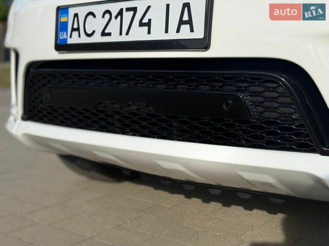 Білий Ленд Ровер Range Rover Sport, об'ємом двигуна 2.99 л та пробігом 147 тис. км за 39500 $, фото 79 на Automoto.ua