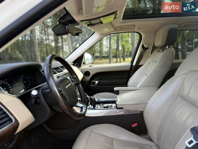 Білий Ленд Ровер Range Rover Sport, об'ємом двигуна 2.99 л та пробігом 147 тис. км за 39500 $, фото 37 на Automoto.ua