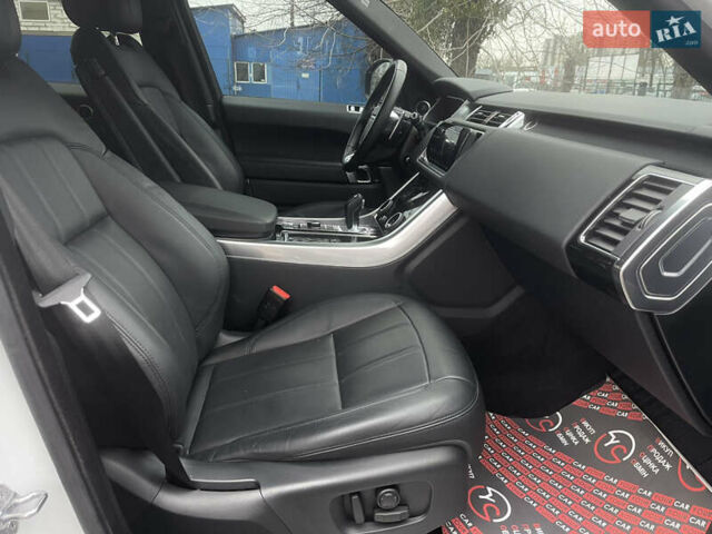 Білий Ленд Ровер Range Rover Sport, об'ємом двигуна 3 л та пробігом 39 тис. км за 49000 $, фото 30 на Automoto.ua