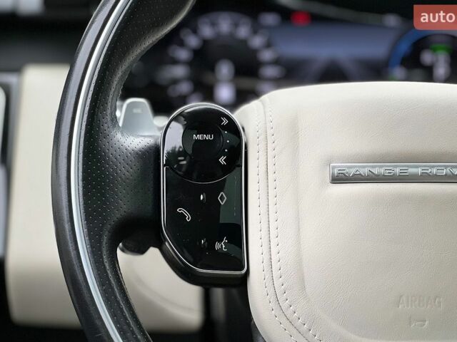 Білий Ленд Ровер Range Rover Sport, об'ємом двигуна 2 л та пробігом 113 тис. км за 55900 $, фото 11 на Automoto.ua