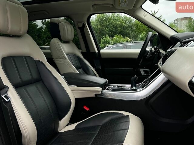 Білий Ленд Ровер Range Rover Sport, об'ємом двигуна 2 л та пробігом 113 тис. км за 55900 $, фото 24 на Automoto.ua