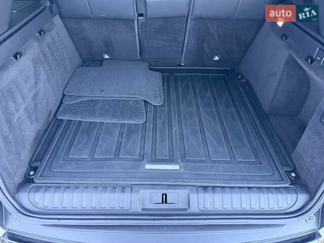 Белый Ленд Ровер Рендж Ровер Спорт, объемом двигателя 3 л и пробегом 78 тыс. км за 61800 $, фото 37 на Automoto.ua