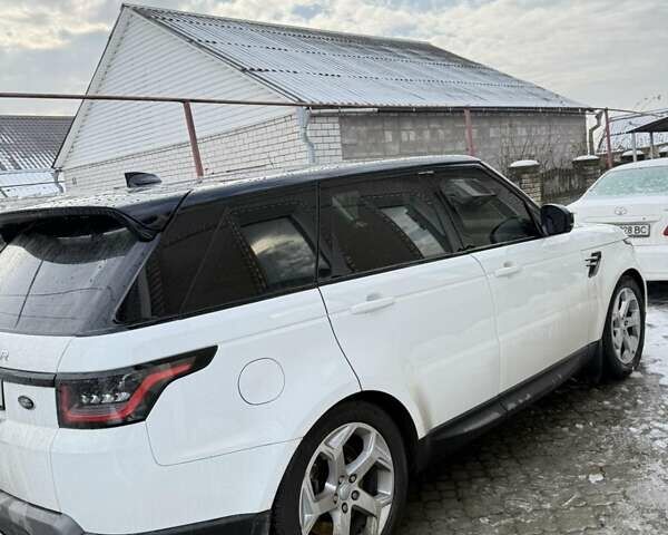 Білий Ленд Ровер Range Rover Sport, об'ємом двигуна 3 л та пробігом 65 тис. км за 58000 $, фото 3 на Automoto.ua