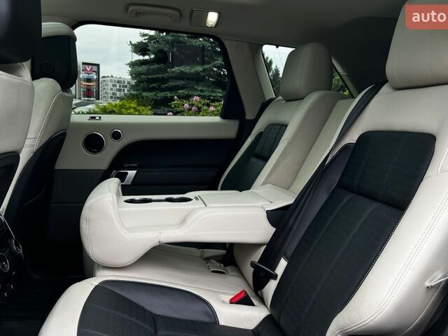 Білий Ленд Ровер Range Rover Sport, об'ємом двигуна 2 л та пробігом 113 тис. км за 55900 $, фото 29 на Automoto.ua