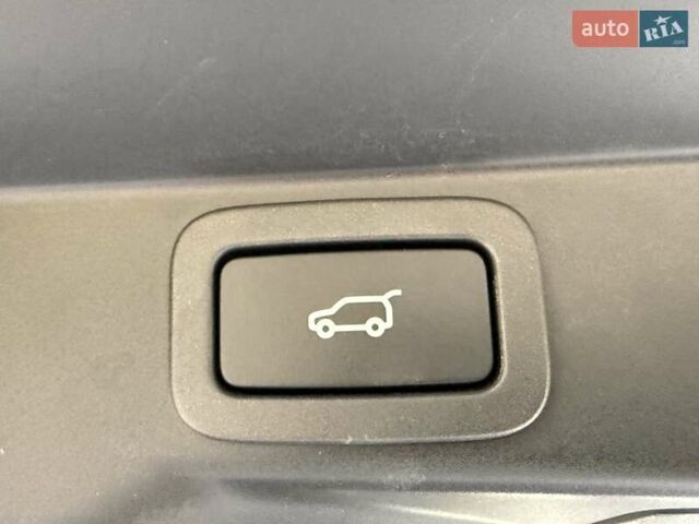 Ленд Ровер Рендж Ровер Спорт 2020 в Киеве на Automoto.ua Белый Ленд Ровер Рендж Ровер Спорт, объемом двигателя 3 л и пробегом 36 тыс. км за 62950 $, фото 68 на Automoto.ua
