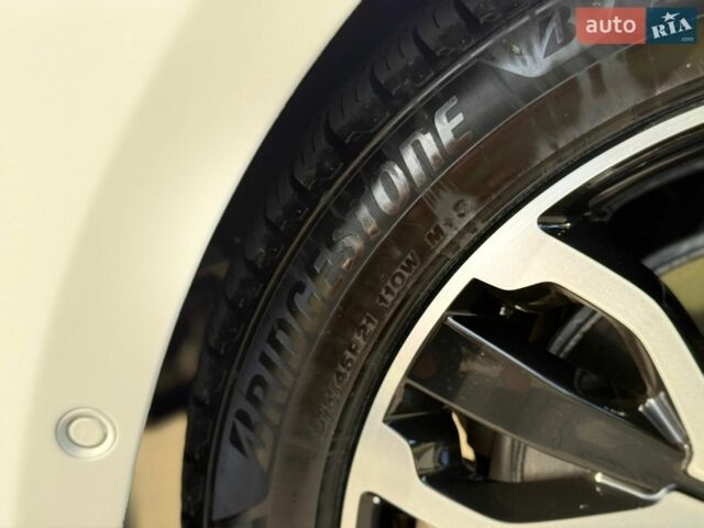 Білий Ленд Ровер Range Rover Sport, об'ємом двигуна 2.99 л та пробігом 147 тис. км за 39500 $, фото 221 на Automoto.ua