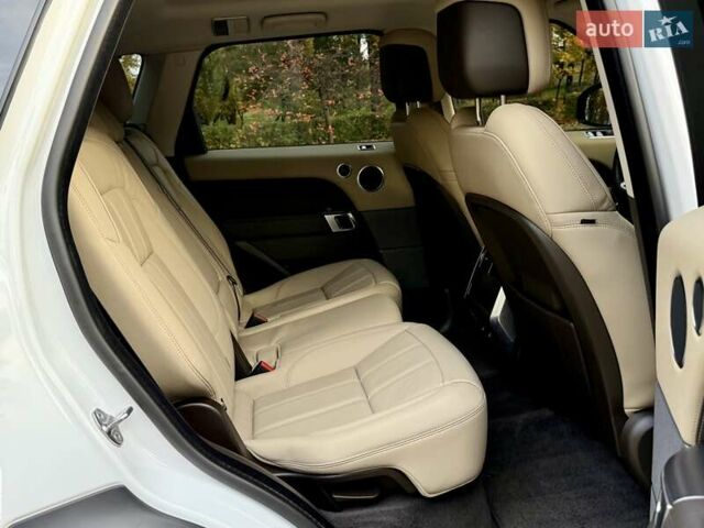Ленд Ровер Рендж Ровер Спорт 2020 в Киеве на Automoto.ua Белый Ленд Ровер Рендж Ровер Спорт, объемом двигателя 3 л и пробегом 36 тыс. км за 62950 $, фото 70 на Automoto.ua