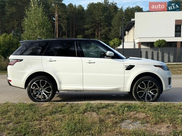 Білий Ленд Ровер Range Rover Sport, об'ємом двигуна 2.99 л та пробігом 147 тис. км за 39500 $, фото 217 на Automoto.ua