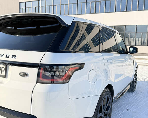 Білий Ленд Ровер Range Rover Sport, об'ємом двигуна 3 л та пробігом 69 тис. км за 57500 $, фото 8 на Automoto.ua