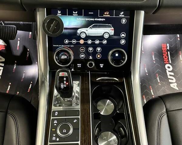 Білий Ленд Ровер Range Rover Sport, об'ємом двигуна 2.99 л та пробігом 91 тис. км за 56700 $, фото 68 на Automoto.ua