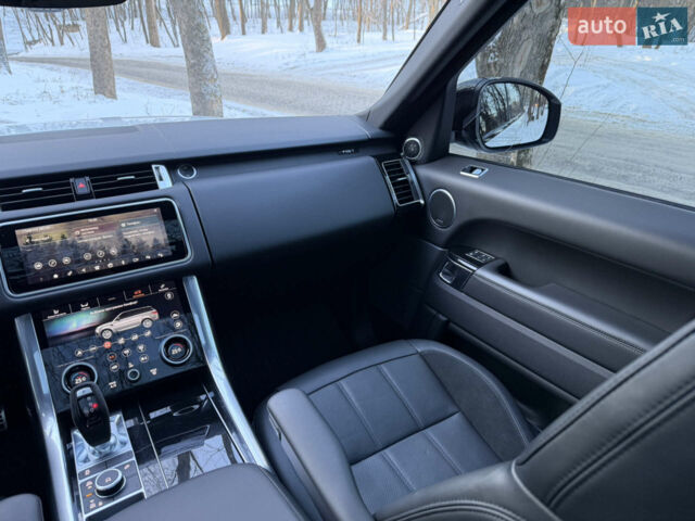 Білий Ленд Ровер Range Rover Sport, об'ємом двигуна 3 л та пробігом 78 тис. км за 55400 $, фото 25 на Automoto.ua