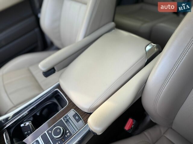 Білий Ленд Ровер Range Rover Sport, об'ємом двигуна 2.99 л та пробігом 147 тис. км за 39500 $, фото 176 на Automoto.ua