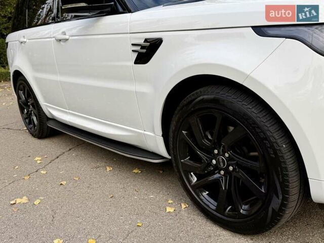 Ленд Ровер Рендж Ровер Спорт 2020 в Киеве на Automoto.ua Белый Ленд Ровер Рендж Ровер Спорт, объемом двигателя 3 л и пробегом 36 тыс. км за 62950 $, фото 36 на Automoto.ua