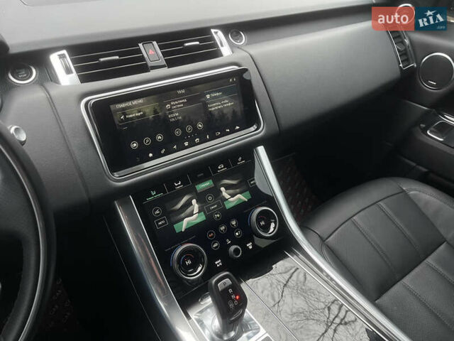 Білий Ленд Ровер Range Rover Sport, об'ємом двигуна 3 л та пробігом 39 тис. км за 49000 $, фото 34 на Automoto.ua
