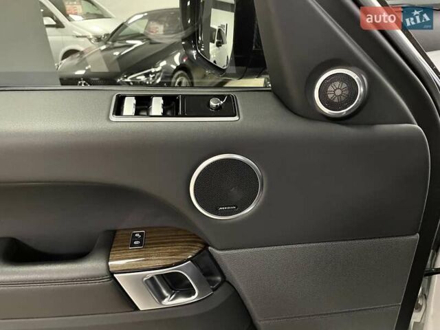 Белый Ленд Ровер Рендж Ровер Спорт, объемом двигателя 2.99 л и пробегом 91 тыс. км за 55700 $, фото 27 на Automoto.ua