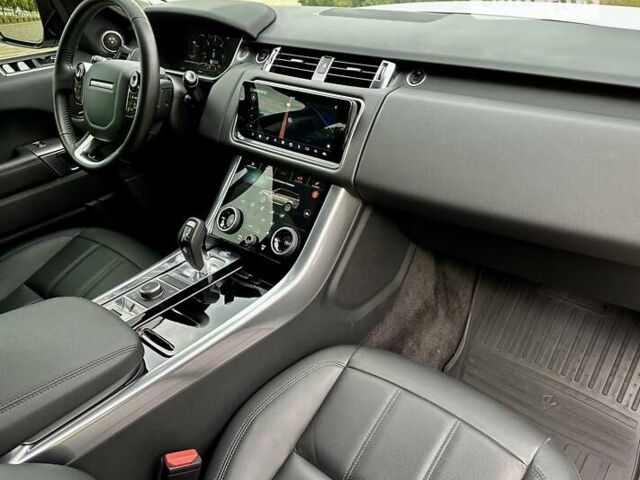 Білий Ленд Ровер Range Rover Sport, об'ємом двигуна 3 л та пробігом 35 тис. км за 77500 $, фото 23 на Automoto.ua