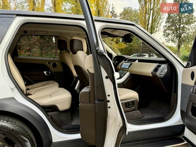 Ленд Ровер Рендж Ровер Спорт 2020 в Киеве на Automoto.ua Белый Ленд Ровер Рендж Ровер Спорт, объемом двигателя 3 л и пробегом 36 тыс. км за 62950 $, фото 79 на Automoto.ua