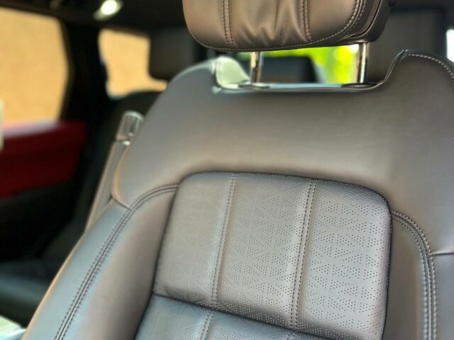 Білий Ленд Ровер Range Rover Sport, об'ємом двигуна 5 л та пробігом 51 тис. км за 67800 $, фото 17 на Automoto.ua