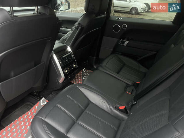 Білий Ленд Ровер Range Rover Sport, об'ємом двигуна 3 л та пробігом 39 тис. км за 49000 $, фото 41 на Automoto.ua