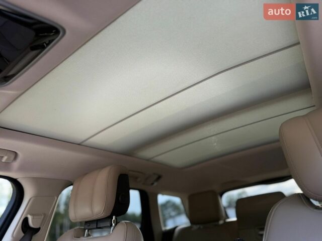 Білий Ленд Ровер Range Rover Sport, об'ємом двигуна 2.99 л та пробігом 147 тис. км за 39500 $, фото 213 на Automoto.ua