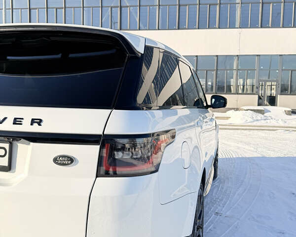 Білий Ленд Ровер Range Rover Sport, об'ємом двигуна 3 л та пробігом 69 тис. км за 57500 $, фото 15 на Automoto.ua