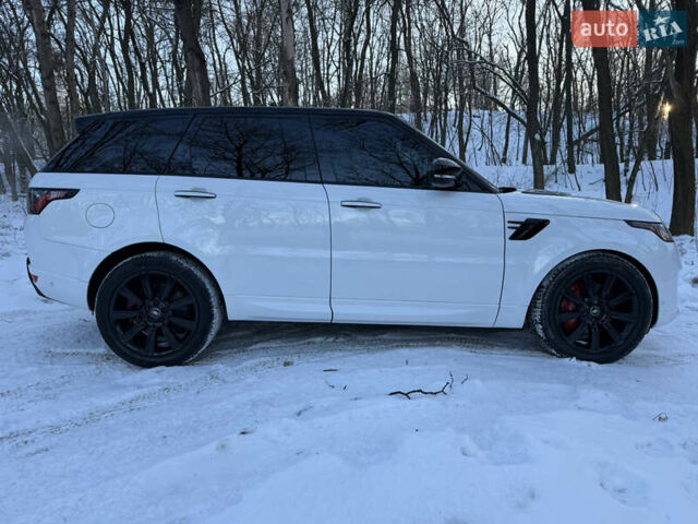 Белый Ленд Ровер Рендж Ровер Спорт, объемом двигателя 3 л и пробегом 78 тыс. км за 61800 $, фото 3 на Automoto.ua