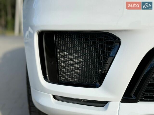 Білий Ленд Ровер Range Rover Sport, об'ємом двигуна 2.99 л та пробігом 147 тис. км за 39500 $, фото 78 на Automoto.ua