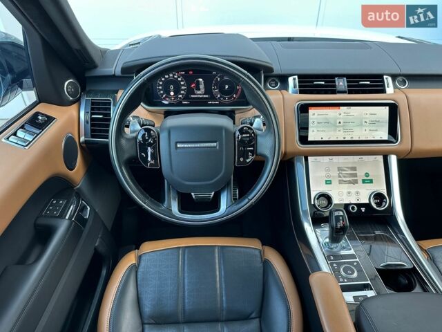 Білий Ленд Ровер Range Rover Sport, об'ємом двигуна 3 л та пробігом 146 тис. км за 49500 $, фото 22 на Automoto.ua