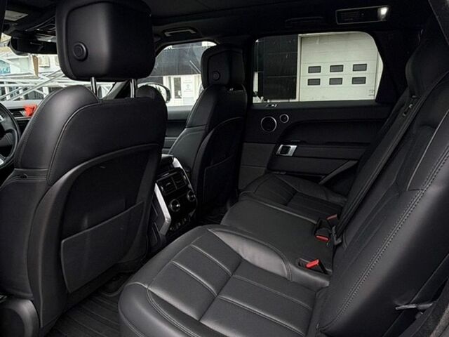 Білий Ленд Ровер Range Rover Sport, об'ємом двигуна 3 л та пробігом 38 тис. км за 55000 $, фото 34 на Automoto.ua