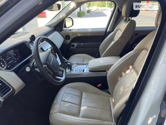 Білий Ленд Ровер Range Rover Sport, об'ємом двигуна 2.99 л та пробігом 36 тис. км за 75000 $, фото 10 на Automoto.ua