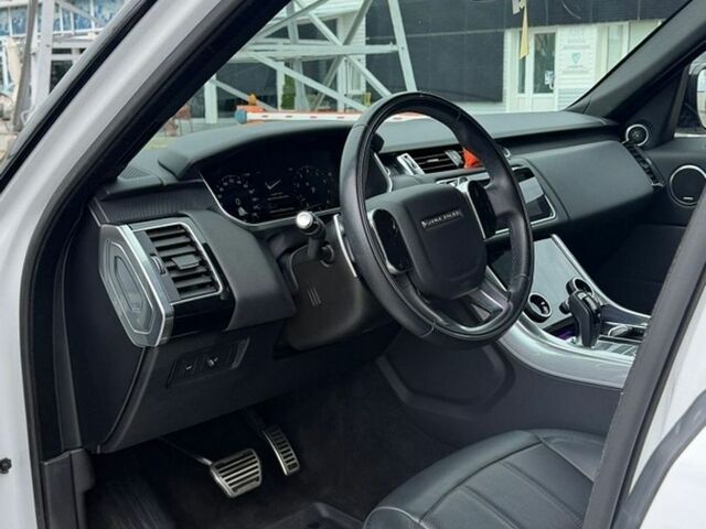 Білий Ленд Ровер Range Rover Sport, об'ємом двигуна 3 л та пробігом 38 тис. км за 55000 $, фото 25 на Automoto.ua