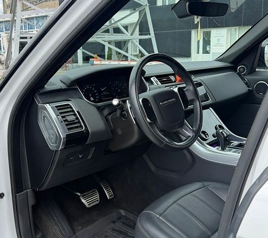 Білий Ленд Ровер Range Rover Sport, об'ємом двигуна 3 л та пробігом 38 тис. км за 55000 $, фото 25 на Automoto.ua