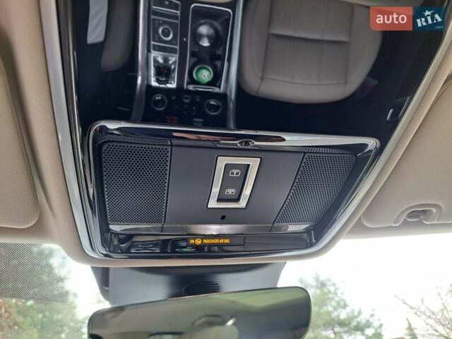 Білий Ленд Ровер Range Rover Sport, об'ємом двигуна 3 л та пробігом 59 тис. км за 70000 $, фото 18 на Automoto.ua