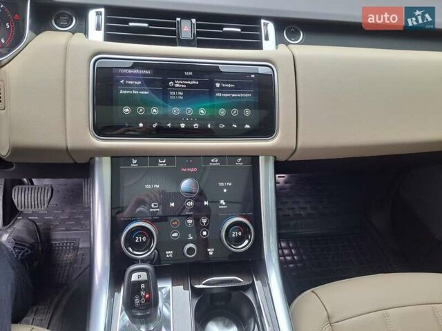 Білий Ленд Ровер Range Rover Sport, об'ємом двигуна 3 л та пробігом 59 тис. км за 70000 $, фото 14 на Automoto.ua