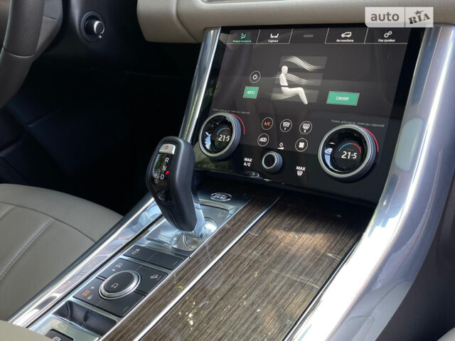 Білий Ленд Ровер Range Rover Sport, об'ємом двигуна 2.99 л та пробігом 36 тис. км за 75000 $, фото 14 на Automoto.ua